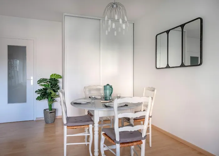 Avec Double Terrasse - 170m De La *